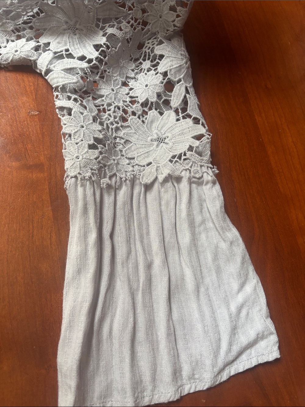 Pretty lavender lace bohemian crochet blouse size large - Picture 6 of 8